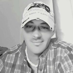 Meet your Posher, Cliff